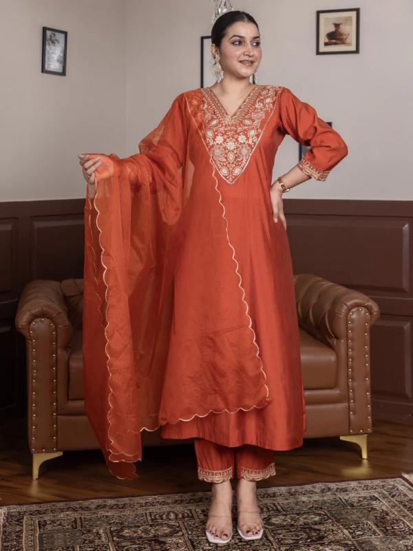 VP 9745 P Peach Kalidaar Festive Anarkali Set Suits